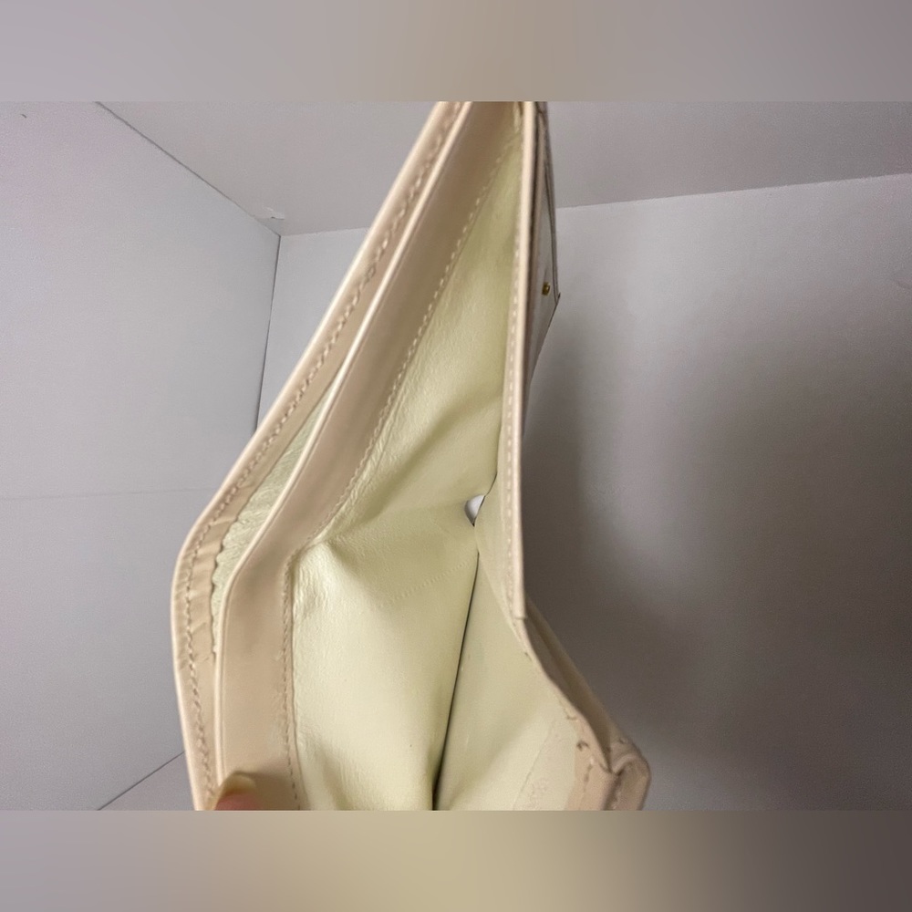 Authentic Givenchy, leather wallet
Project wallet - Picture 7 of 10